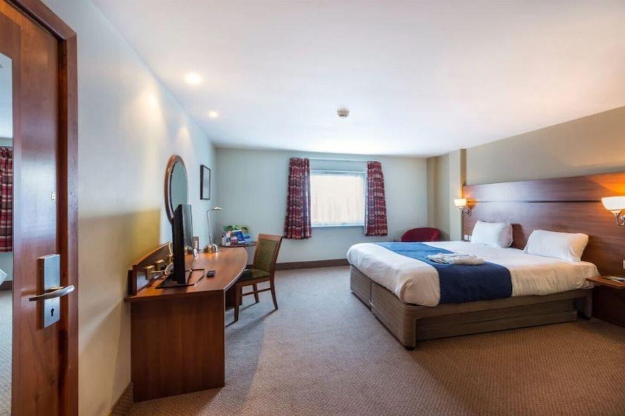 Doncaster International Hotel By Roomsbooked מראה חיצוני תמונה
