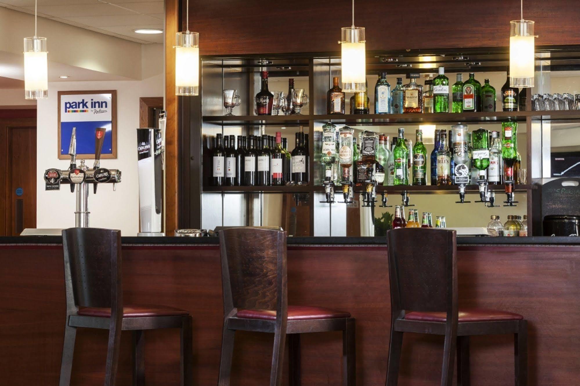 Doncaster International Hotel By Roomsbooked מראה חיצוני תמונה