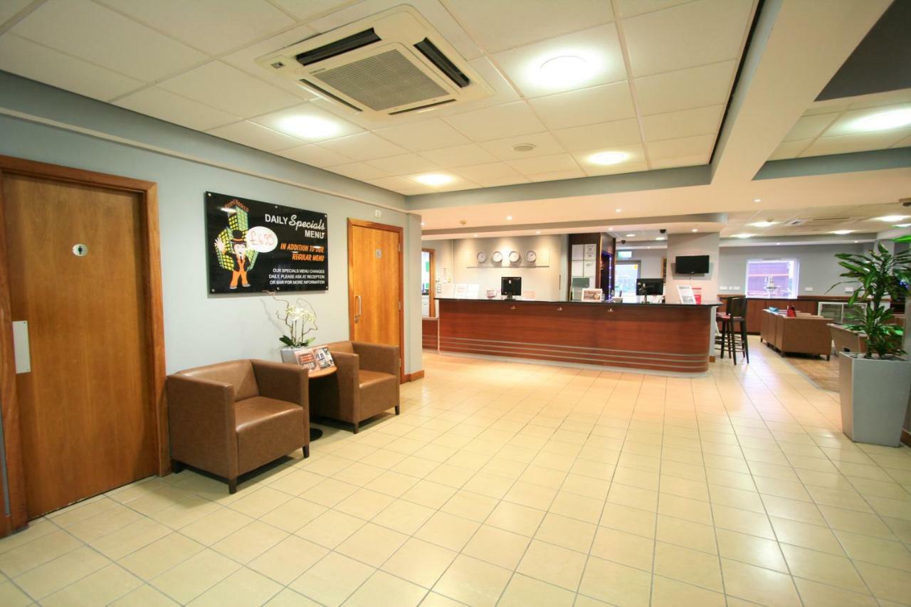 Doncaster International Hotel By Roomsbooked מראה חיצוני תמונה
