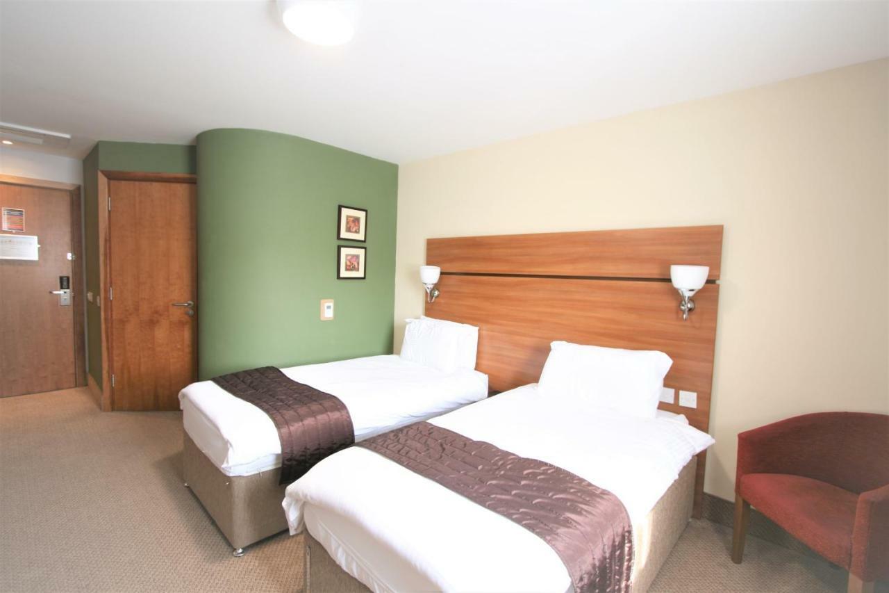 Doncaster International Hotel By Roomsbooked מראה חיצוני תמונה