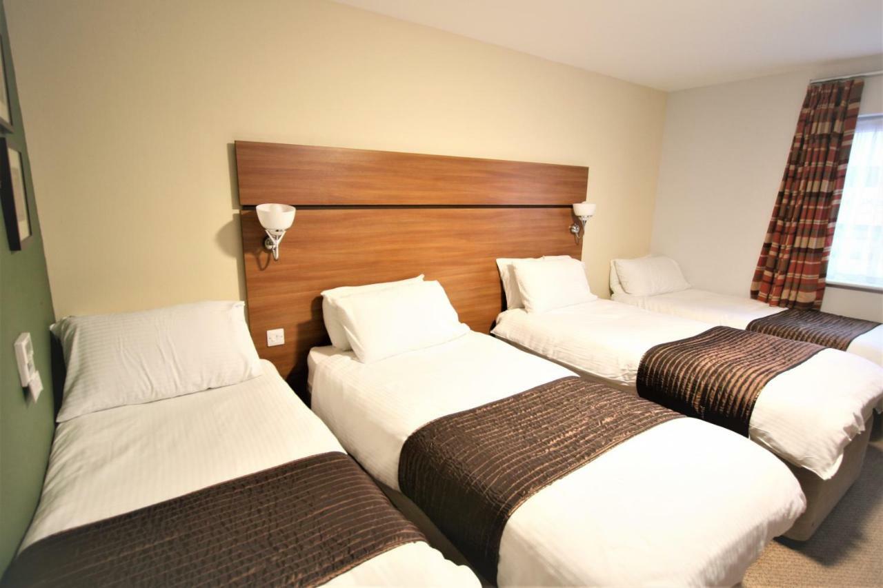 Doncaster International Hotel By Roomsbooked מראה חיצוני תמונה