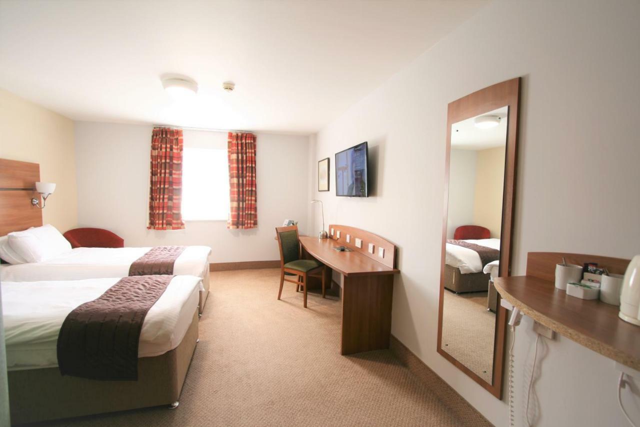 Doncaster International Hotel By Roomsbooked מראה חיצוני תמונה