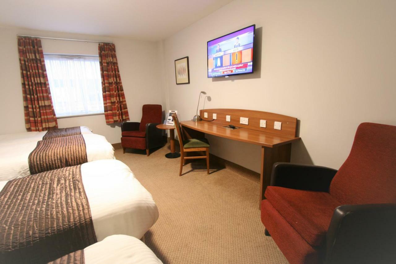 Doncaster International Hotel By Roomsbooked מראה חיצוני תמונה