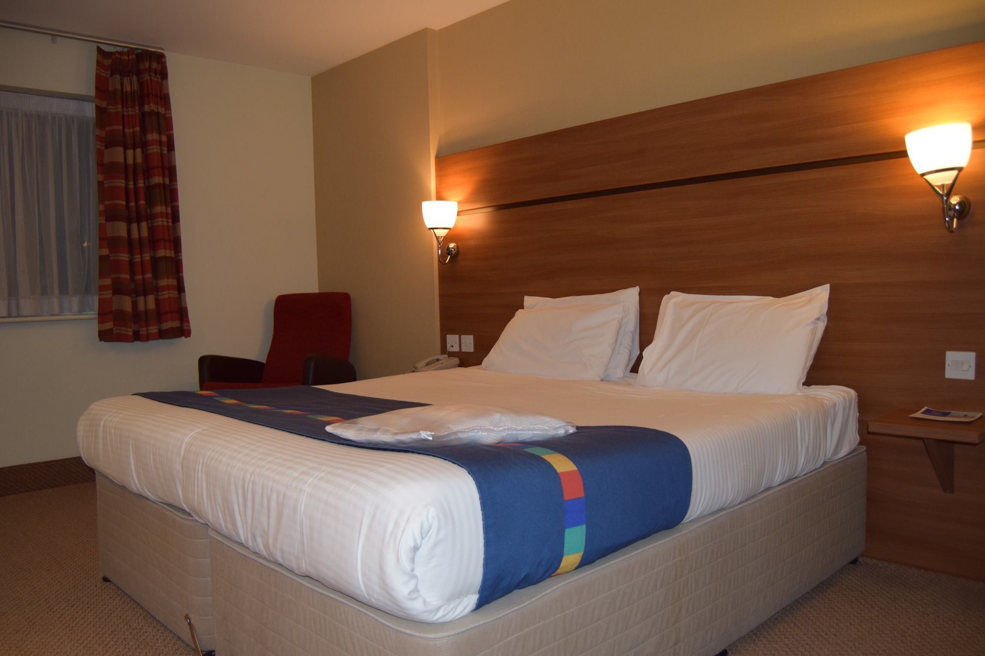Doncaster International Hotel By Roomsbooked מראה חיצוני תמונה