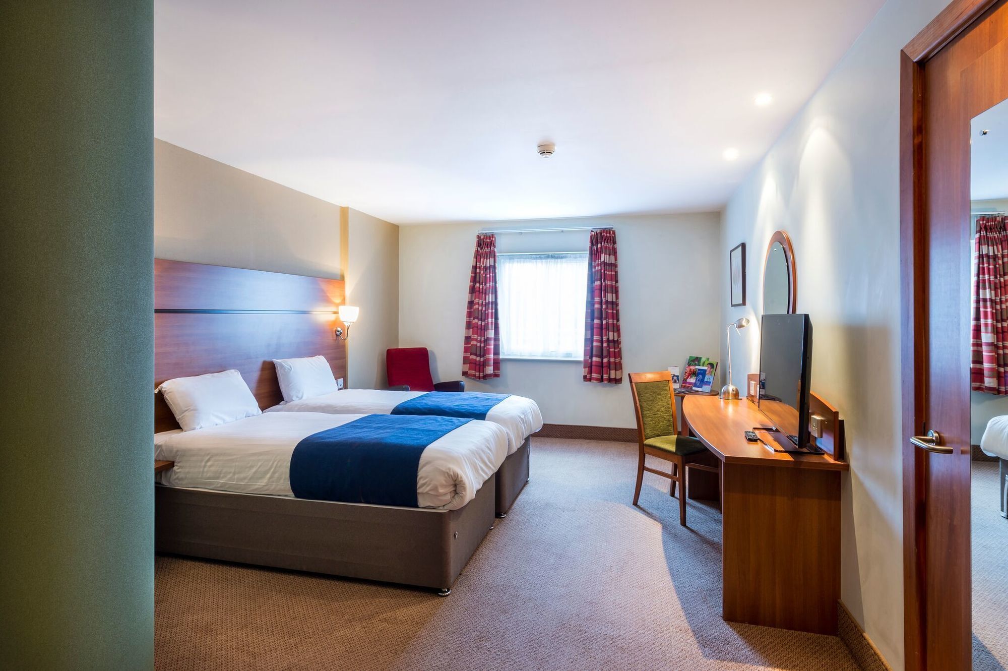 Doncaster International Hotel By Roomsbooked מראה חיצוני תמונה